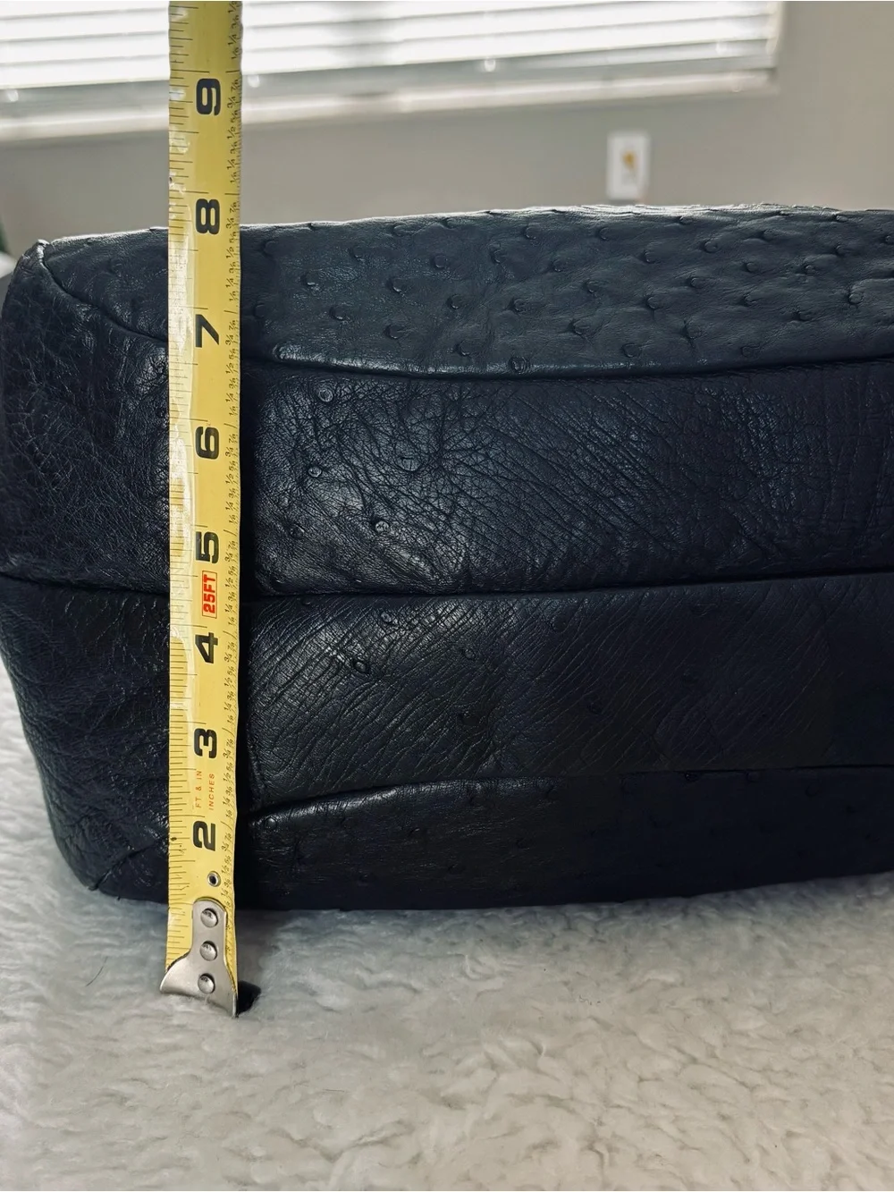 Vintage Black Genuine Ostrich Skin Leather Large Satchel Bag Size 13”x11”x7”